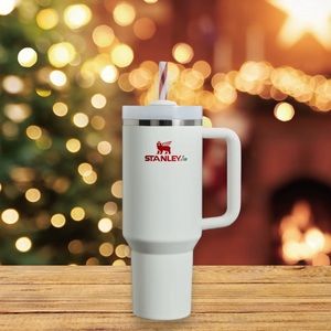 New Limited Edition Mistletoe Twist Stanley 40 oz. Quencher Tumbler-with defect